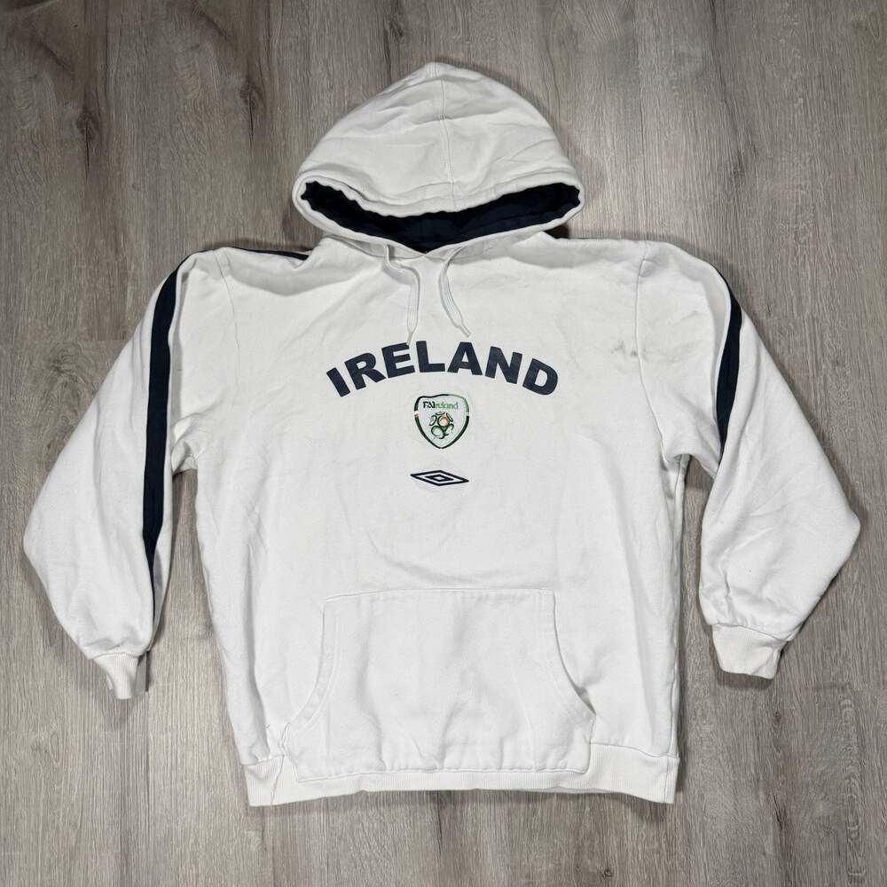 Vintage Umbro Ireland FA Embroidered Graphic Pullover Hoodie Soccer Blokecore